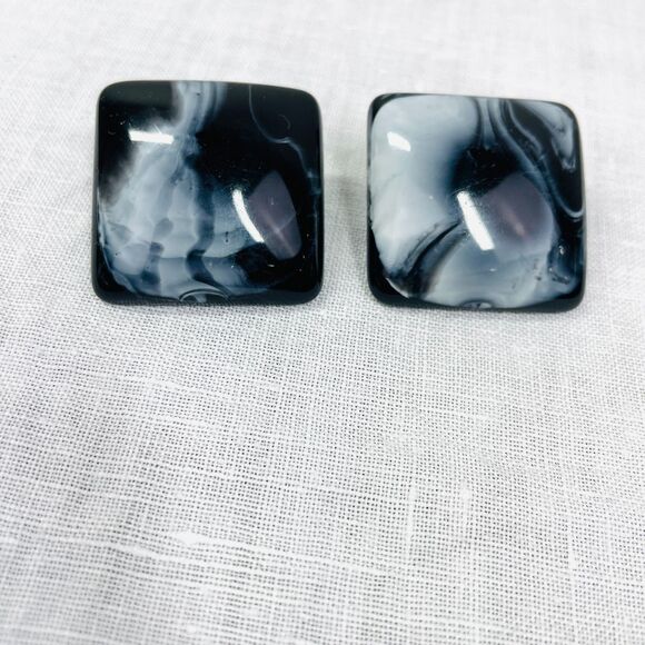 Vintage 80s Earrings Clip On Earrings Black White Marbled Vintage Modern Chunky - Picture 2 of 6
